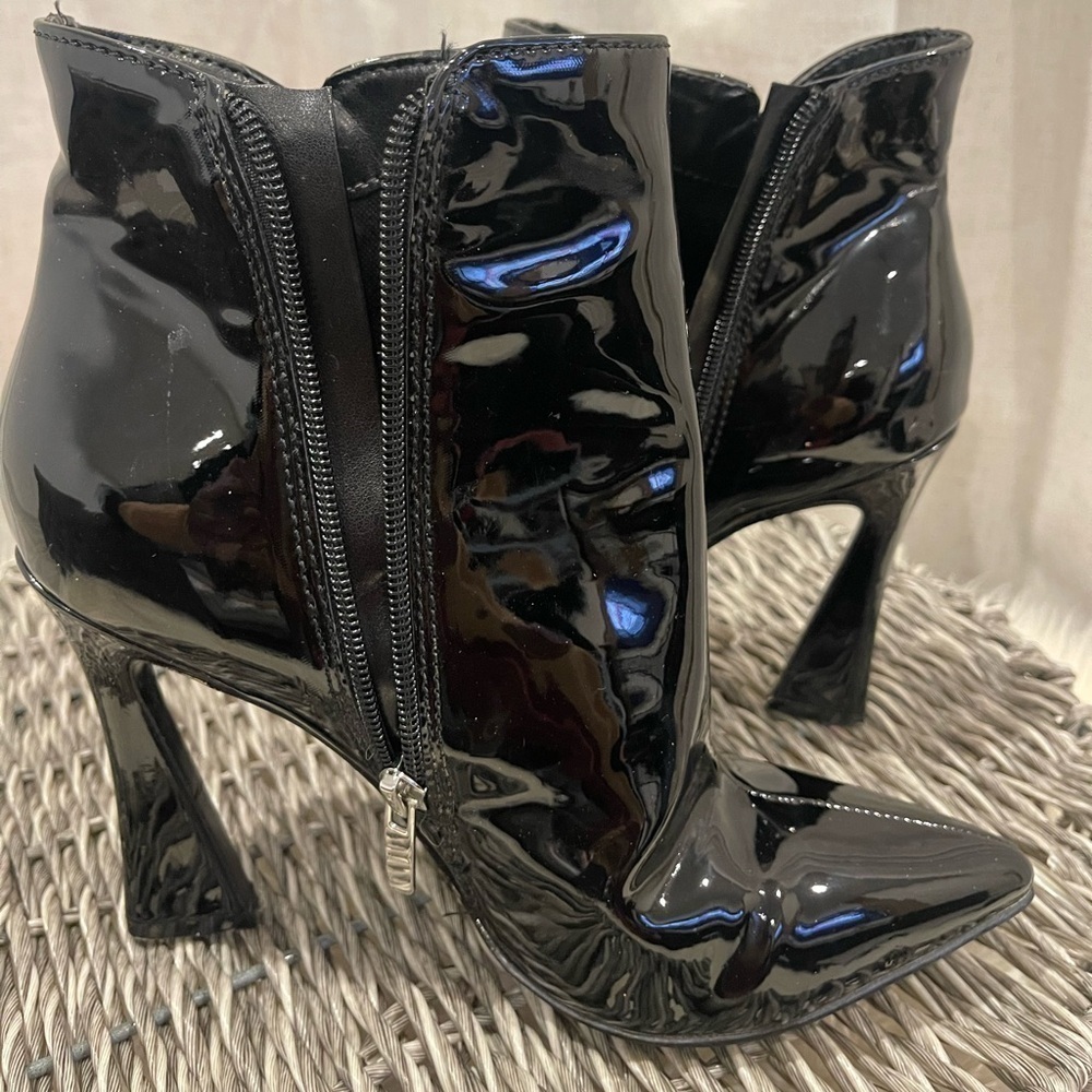 Nine West Boot Size 7.5